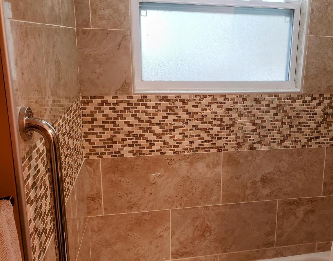 Stylish Suite Tampa Minutes To Hard Rock Casino Mango Buitenkant foto