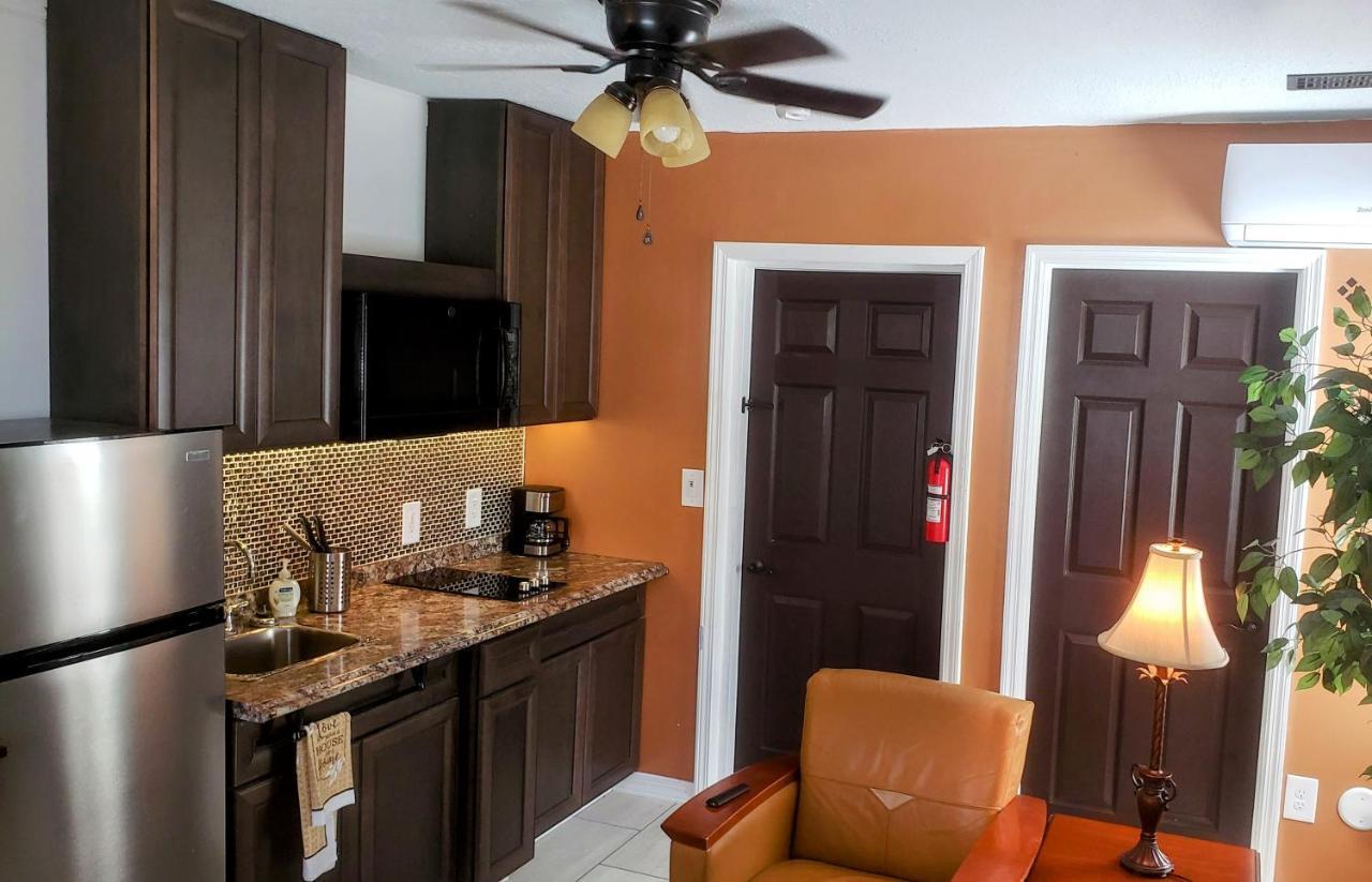 Stylish Suite Tampa Minutes To Hard Rock Casino Mango Buitenkant foto